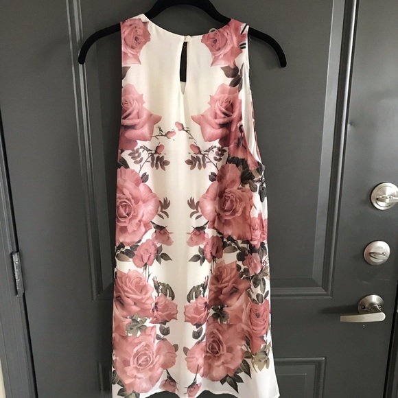 Pinkish & white Floral Dress - Picture 7 of 10